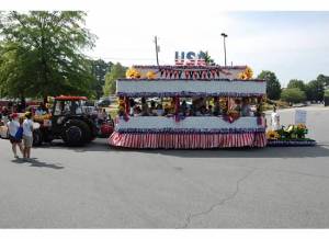Lachlan's Light, 4th of July Parade
