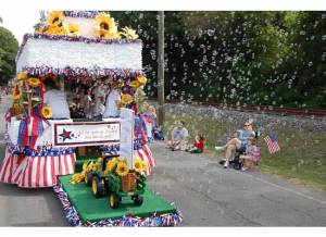 Lachlan's Light, 4th of July Parade